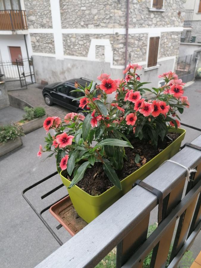 Casa Vacanze 'La Piazza' Villa Zone Exterior foto