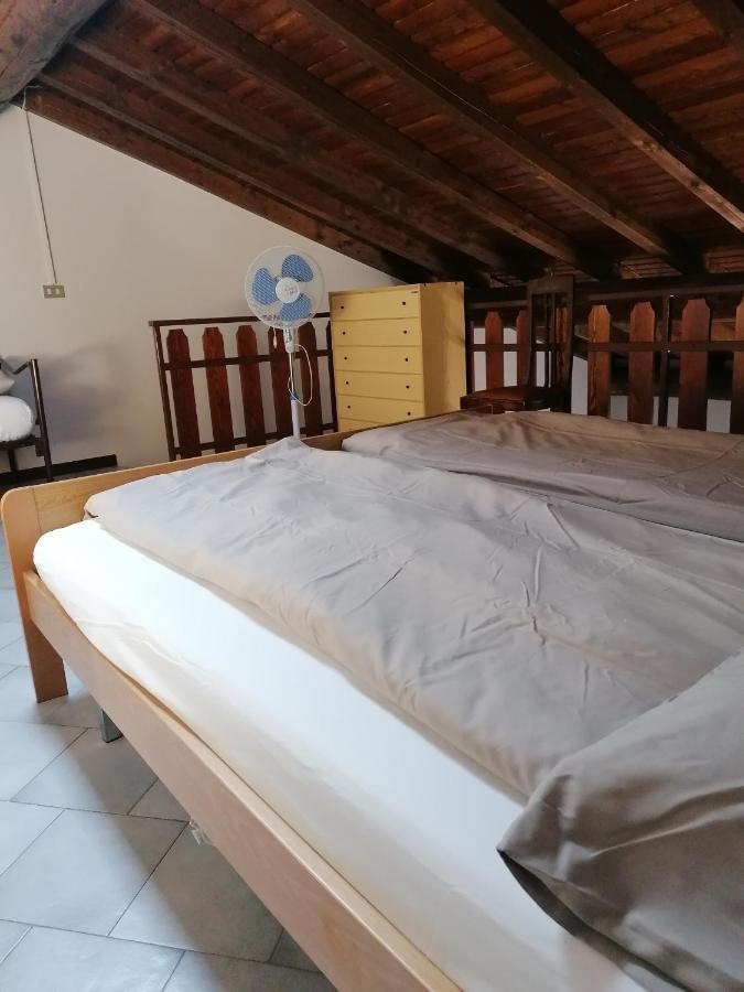 Casa Vacanze 'La Piazza' Villa Zone Exterior foto