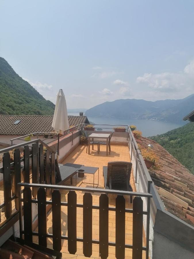 Casa Vacanze 'La Piazza' Villa Zone Exterior foto
